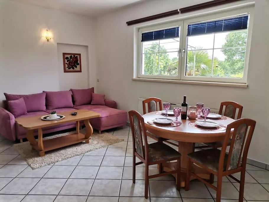 Haus Mare - Entspannen & Sonnenbaden Viskovo 0*,  Croatia